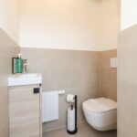 wc neu
